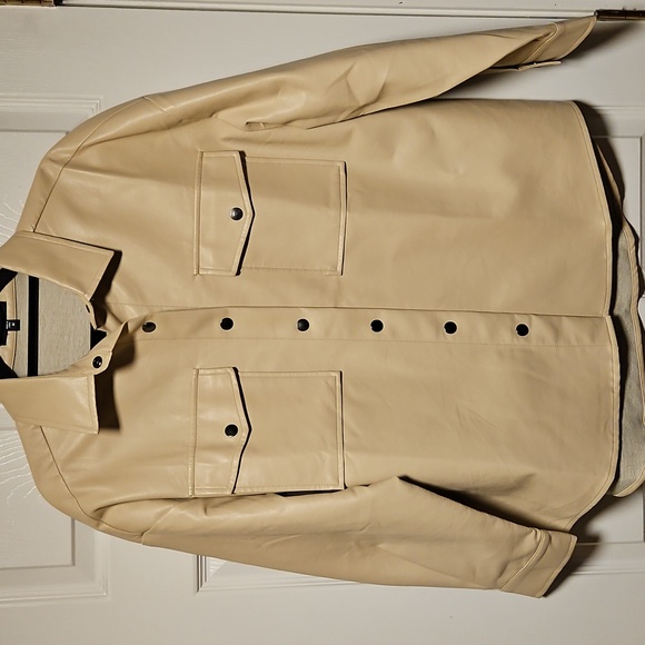 Mittoshop Faux Leather Shacket - Picture 3 of 8